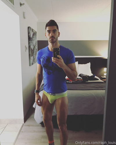 OnlyFans raph louis 68.jpg