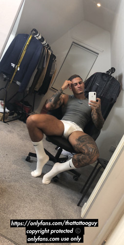 39426797 BAF099B1 B82B 4874 84BD 213558D9A658.jpg