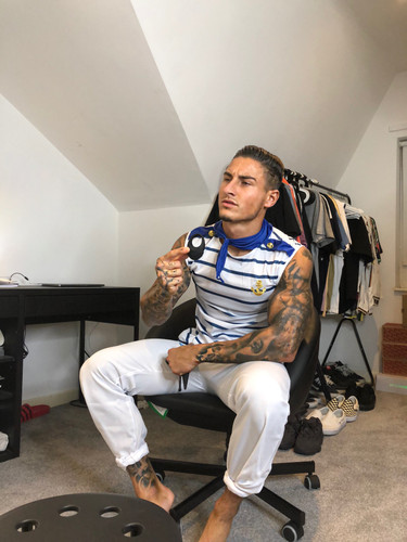 52634543 0E333375 4D76 49A3 8FE8 2CDB8432BE4E.jpg