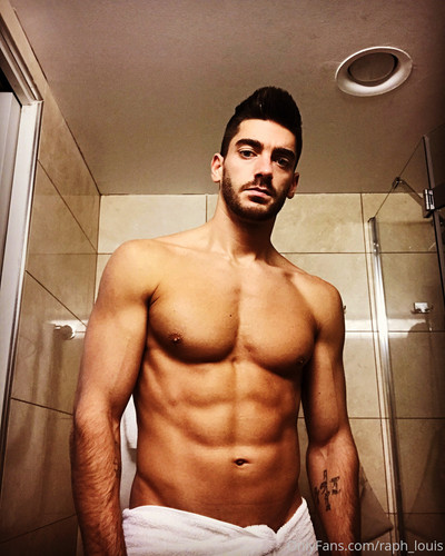 OnlyFans raph louis 16.jpg