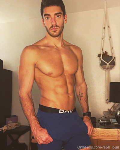 OnlyFans raph louis 15.jpg