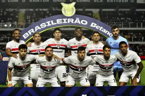Ferreira e Luciano brilham na Vila, mas notas negativas marcam atuação do São Paulo na derrota