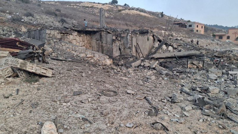 موقع إنتلي نيوز العبري: الأضرار الناجمة عن الغارات في لبنان حتى الآن على العديد من المباني التي يستخدمها حزب الله...