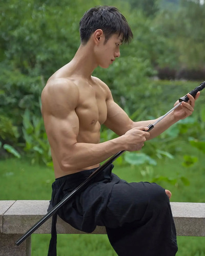 hothunk china 1672997526 3009643848792769981 39199531530.jpg
