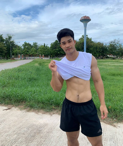 hothunk thailand 104432539 732228317585161 6341976809602204314 n.jpg