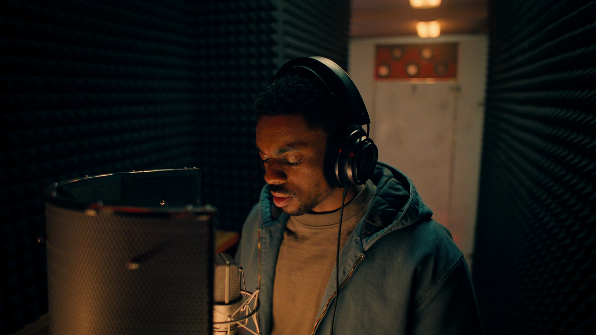 vlcsnap 2025 11 06 18h23m09s162