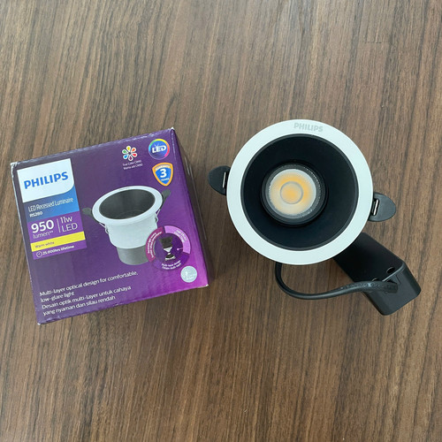 moi kham pha ngay den downlight am tran chieu diem led philips rs280 g2 rc rd d75 11w 930 24d gm 950.jpg