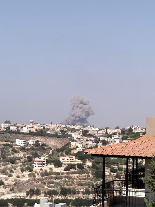 طيران الاحتلال يشن سلسلة غارات عنيفة على جنوب لبنان....