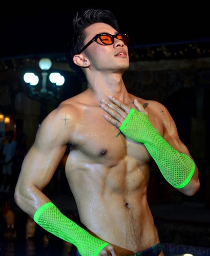 tumblr 7b41c4c7a2d3e67a03533784444d9041 2a6eee16 1280.jpg