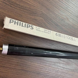 bong den huynh quang soi mau tia cuc tim uv philips tl d 18w blb 1sl 25 220v 50hz 600mm t8 blackligh