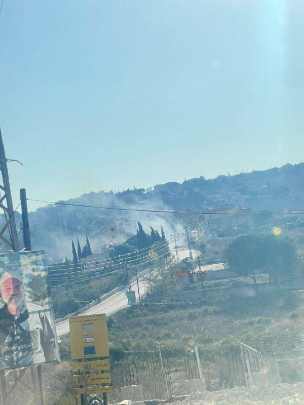 مُسيّرات الاحتلال تستهدف مركبة في منطقة "الطبالة" ببلدة خربة سلم جنوب لبنان....