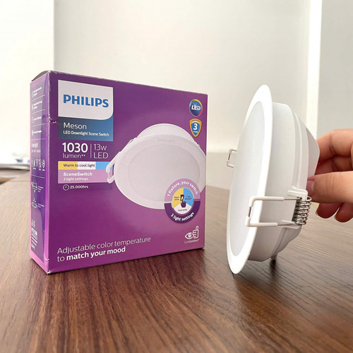 den downlight am tran doi mau led philips meson ssw d125 13w 1030lm wh recessed led cct 2700k 4000k .jpg