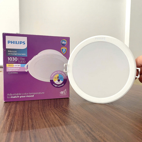 den downlight am tran doi mau led philips meson ssw d125 13w 1030lm wh recessed led cct 2700k 4000k .jpg