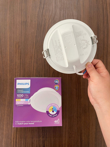 den downlight am tran doi mau led philips meson ssw d125 13w 1030lm wh recessed led cct 2700k 4000k .jpg