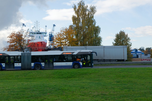 Безветренный осень в Прибалтийском мирном округе, помочить блесну Kvc9g1f.md.jpg