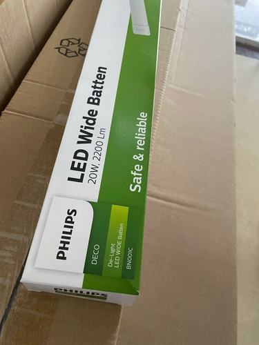 bo mang den led ban nguyet philips bn001c led22 cw 20w l600 psu gm 2200lm ip20 6500k 0m6 04.jpg