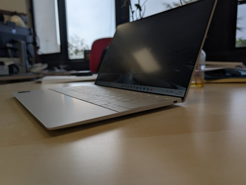 PXL 20250913 070052000