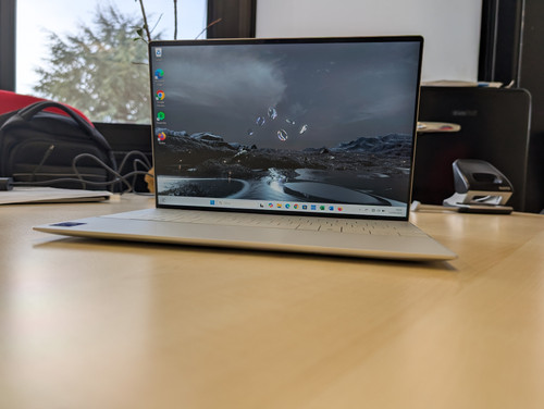 PXL 20250913 070122483