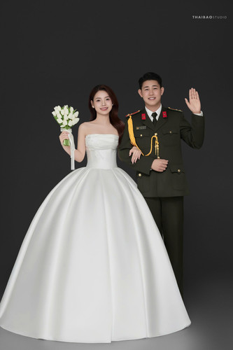 z7098234215736 59638eb99fa23f2e5f9a9dedaca22214.jpg