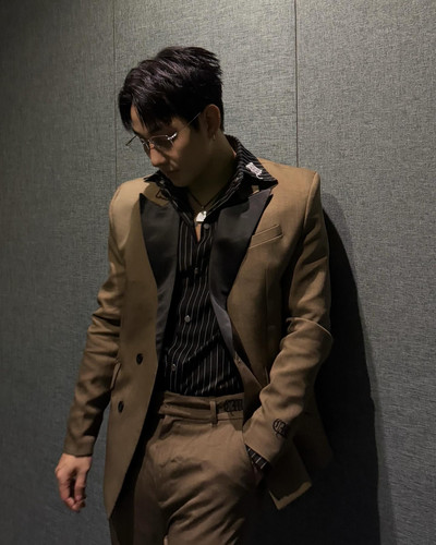 krisnhi97 1746335443 3624846883090688088 4154643946.jpg