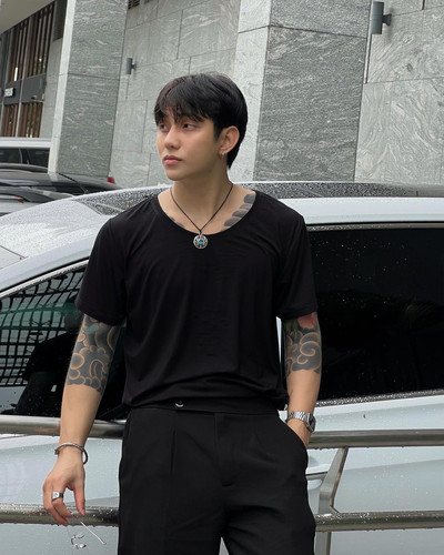 krisnhi97 1727363294 3465696966070865355 4154643946.jpg