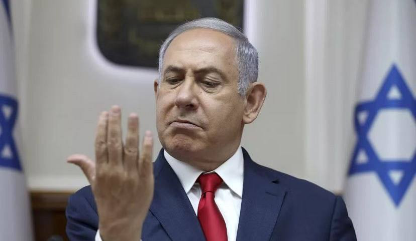 نتنياهو عبر حسابه: يوم كبير لإسرائيل.. سوف اجمع غدا الحكومة للموافقة على الاتفاق وارجاع مختطفينا الأعزاء إلى الديار. انني اشكر جنود جيش الدفاع الابطال...
