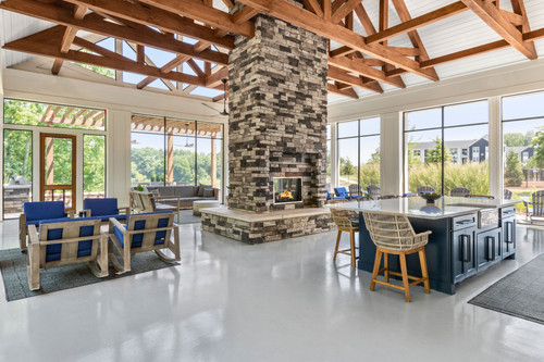 C200300 LemmondFarm LAKEHOUSE 01 04.jpg