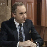Jiste.pane.ministre.S02E01.Humanni.spolecnost.1981.1080i.HDTV.H264.MPA2.0 GarGG.mkv snapshot 05.52 [