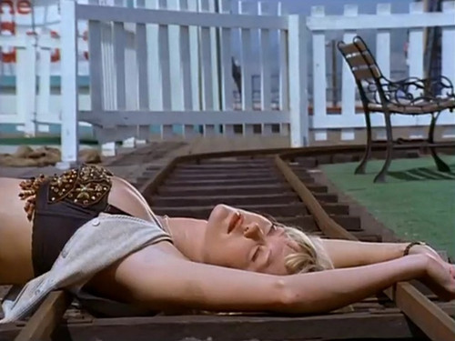 Baywatch Nights s1e3 Silent Witness Lisa Stahl slam 2.jpg