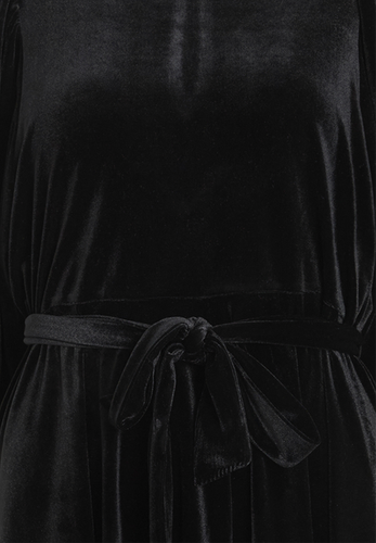 14111097 black2.png