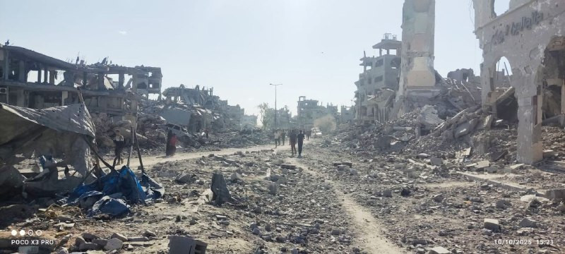 صورة توثّق حجم الدمار الذي خلفته قوات الاحتلال في حي الزيتون جنوب شرقي مدينة غزة....