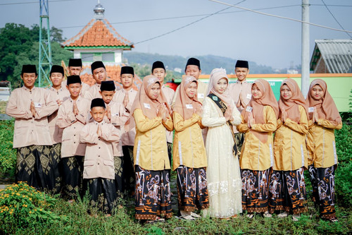 wisuda.jpg