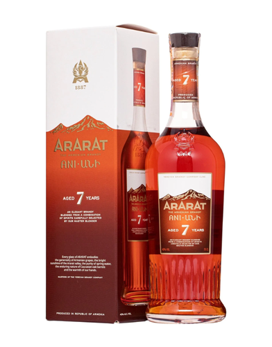 ARARAT 7 40% KARTONIK 0,7 L b.png