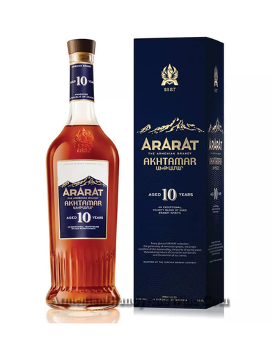 ARARAT 10 40% KARTONIK 0,7 L.png