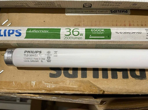bong den huynh quang thang philips lifemax tl d 36w 54 765 1sl 25 t8 6500k g13 t8.jpg