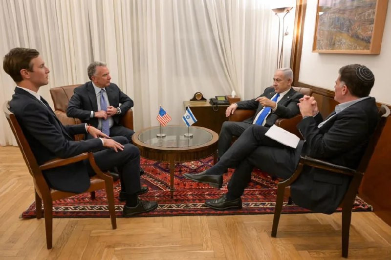 يديعوت أحرونوت: نتنياهو سيعقد اجتماعا بشأن اليوم التالي بغزة مع ويتكوف وكوشنر وقائد القيادة الوسطى الأمريكية. الاجتماع سيناقش القوة التي ستدخل القطاع ...