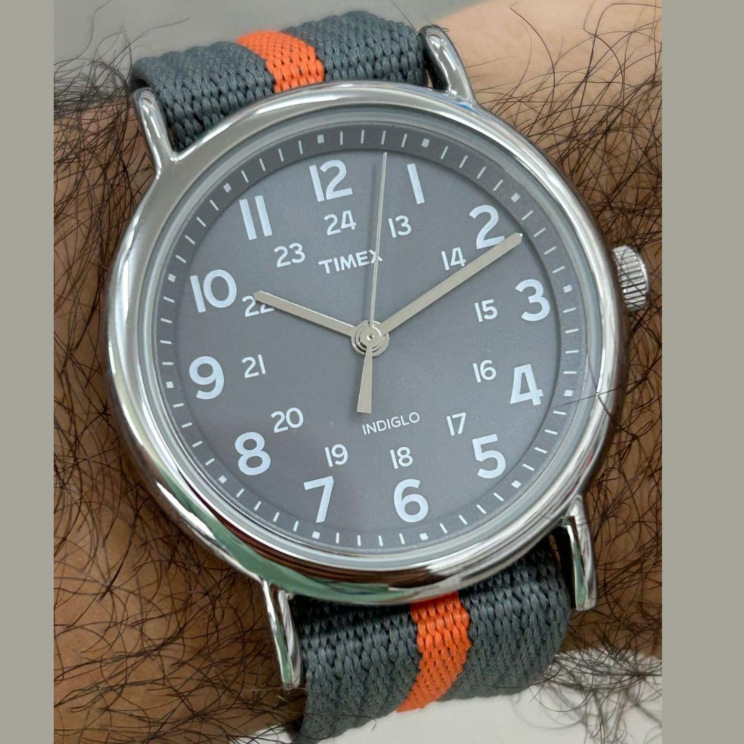 Timex Unissex T2N647 Weekender 38 mm Preto Nylon Slip