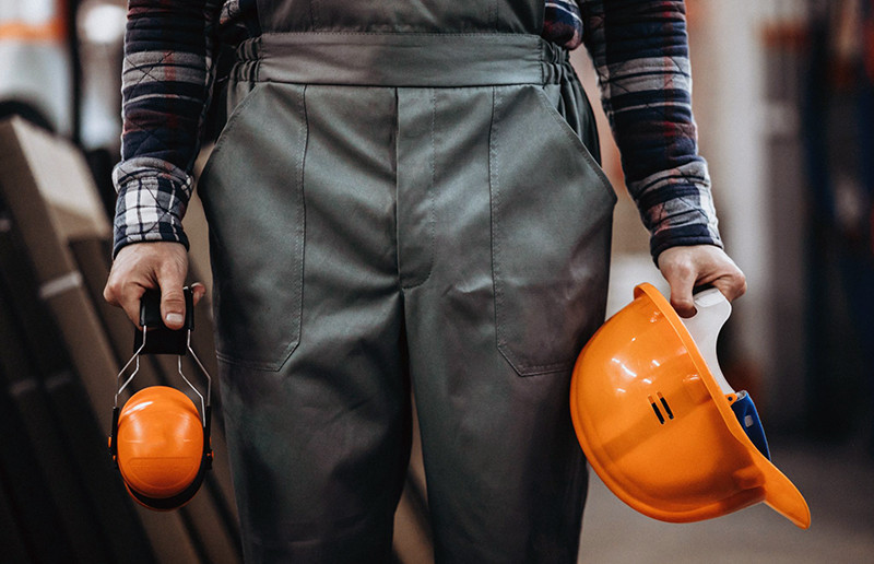 La industria cayó en julio por segundo mes consecutivo y produjo 4,3% menos que en diciembre de 2024