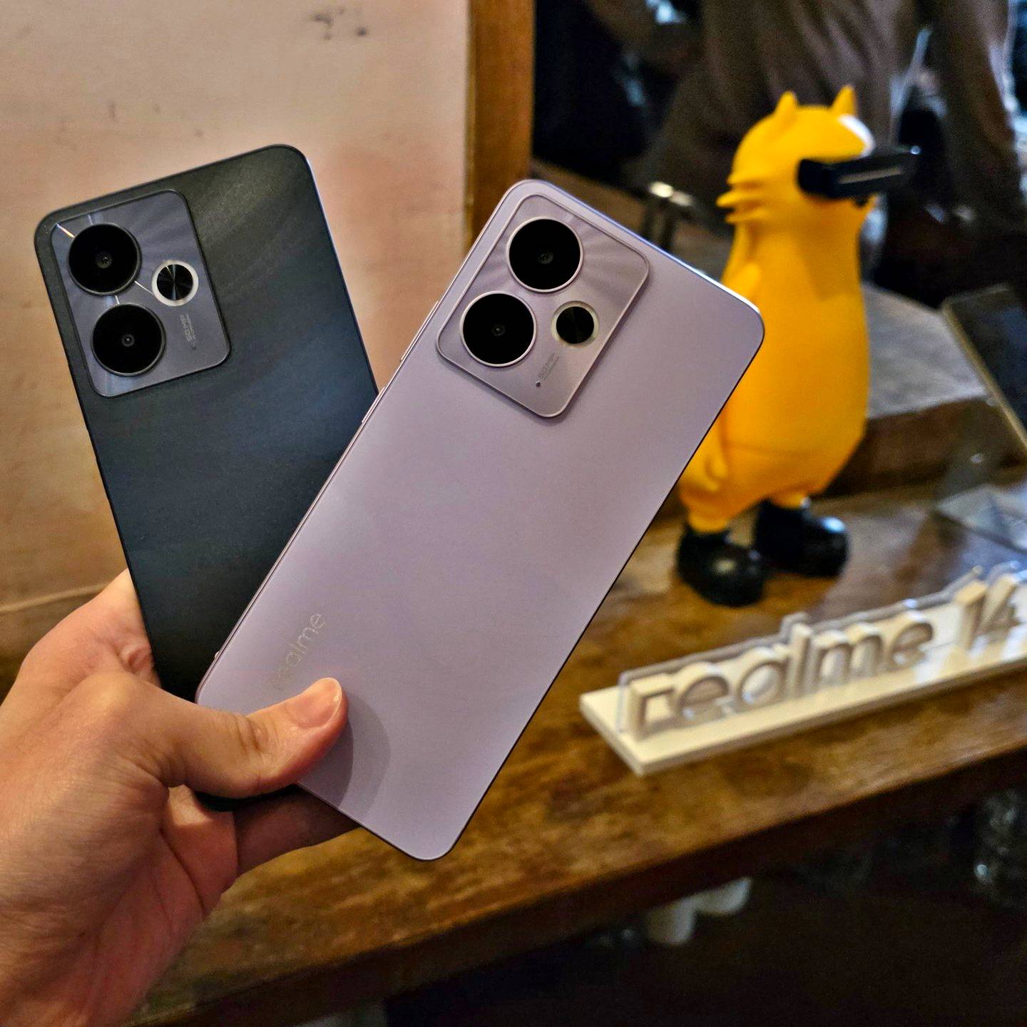 Realme 14T 5G, Proteção IP69, Câmera 50MP, 256GB+8GB RAM, Processador Dimensity 6300, Versão Global