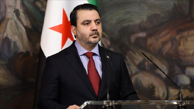 متابعة | أسعد الشيباني، وزير الخارجية السوري: "نعيد اليوم افتتاح سفارتنا في لندن وسوريا تعود إلى العالم بهويتها الحرة بعد سنوات من العزلة التي فرضها ن...