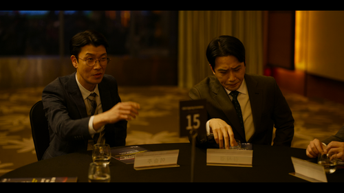 The.Manipulated.S01E05.Episode.5.2160p.Disney+.WEB DL.DDP.5.1.HDR10.H.265 CHDWEB.mkv 20251114 095448.png