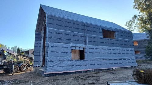 CASA 10 Envelopamento fachada.jpg