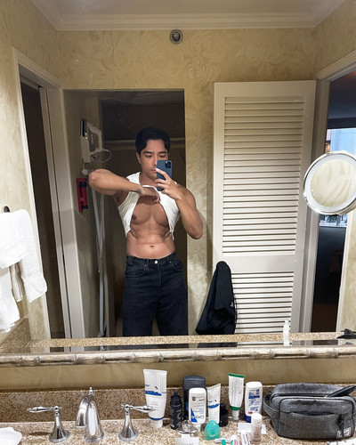 kylealandyamor 1750056359 3656060189988658454 215518009.jpg