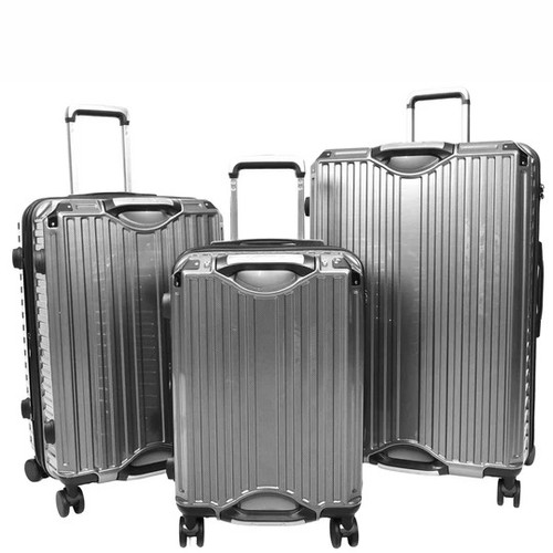 4-Wheel Suitcase – Smooth Rolling, Lightweight, and Travel-Ready.jpg