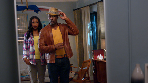 Rosewood.S01E01.Pilot.1080p.DSNP.WEB DL.DDP5.1.H.264 playWEB.thumb 03.png