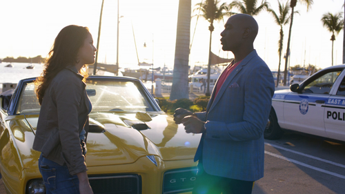 Rosewood.S01E01.Pilot.1080p.DSNP.WEB DL.DDP5.1.H.264 playWEB.thumb 01.png