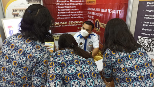 WhatsApp Image 2022 09 15 at 21.35.24 (1).jpg