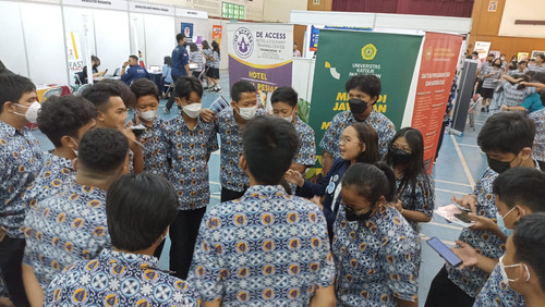 WhatsApp Image 2022 09 15 at 21.35.21 (1).jpg