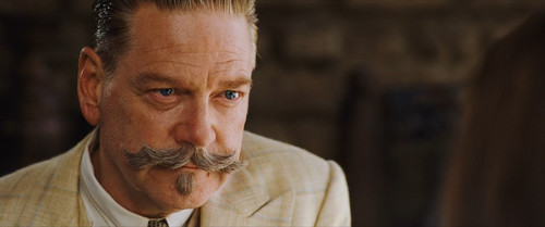 Death.on.the.Nile.2022.720p.BluRay.x264.DTS.5.1.x264 MTeam.mkv snapshot 00.31.03.862.jpg