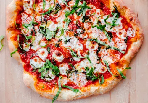 the best homemade margherita pizza 1 4.webp